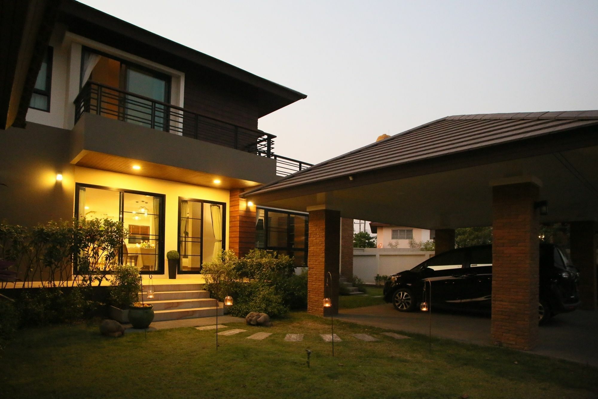 Moin 1617 Luxury Double-Pool Villa Chiang Mai Exterior foto