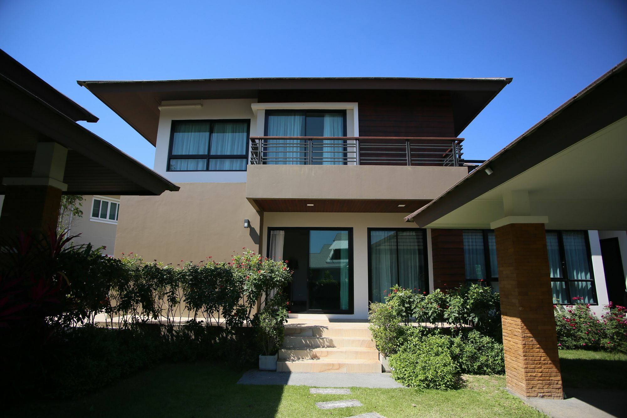 Moin 1617 Luxury Double-Pool Villa Chiang Mai Exterior foto